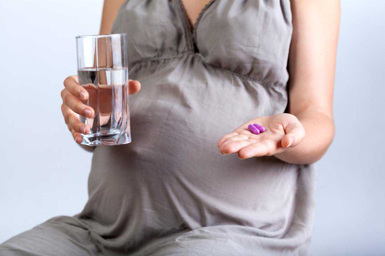 怀孕了还需要继续吃叶酸片吗？